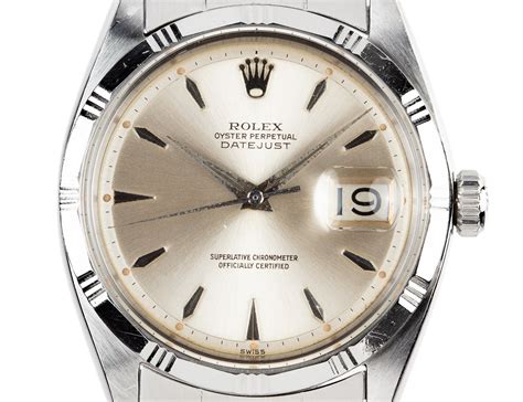 rolex 18k bezel|rolex engine turned bezel.